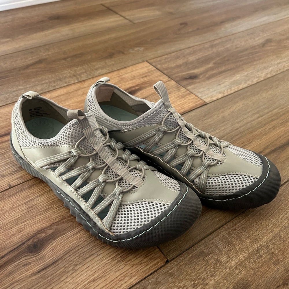 JBUSport Women’s Shoes
